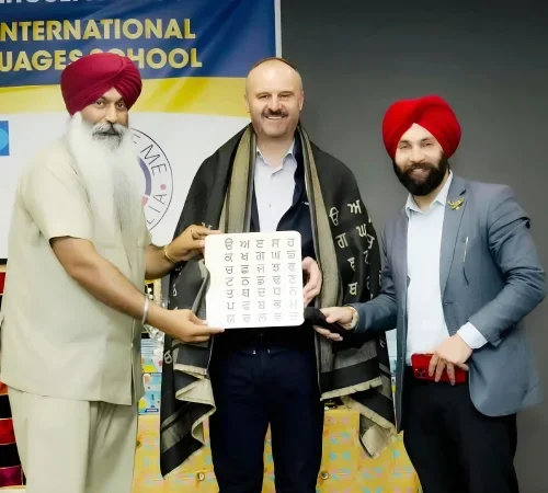 Education support connecting a free school initiative in Punjab with community learning in Canberra